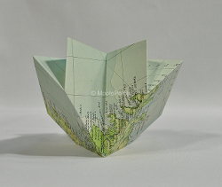 Exploding-Basic Explosion Back